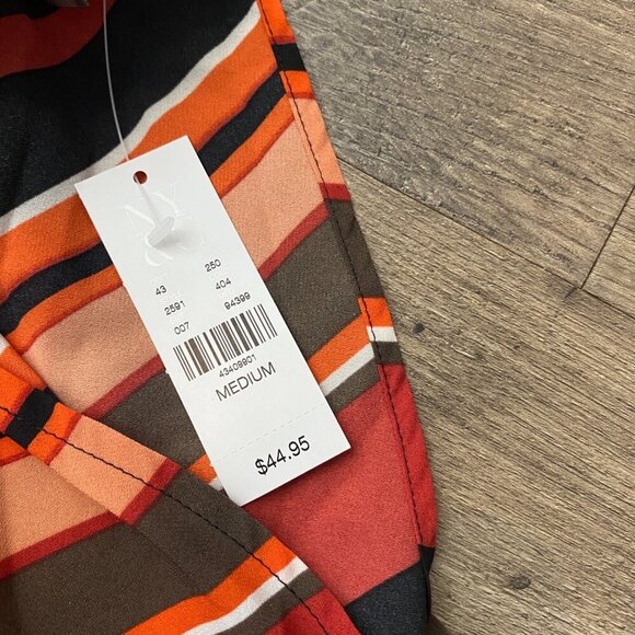 NWT Women's New York & Company Cross Front Sleeveless Blouse Size M - Picture 7 of 10